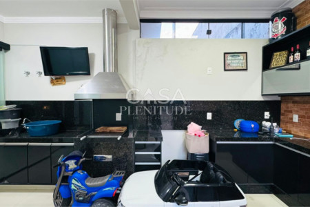 Casa em condomínio à venda com 3 quartos, sendo 1 suíte, em Horto Florestal, Sorocaba, SP