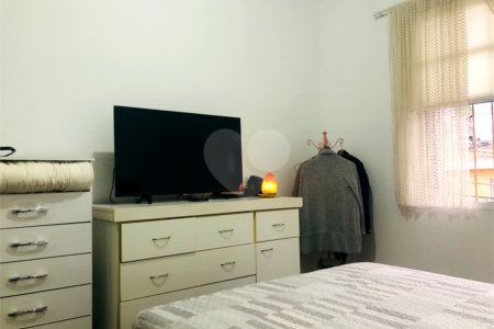 Sobrado à venda com 2 quartos em Santana, São Paulo, SP