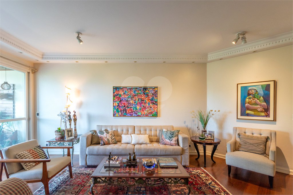 Apartamento à venda com 4 quartos, sendo 2 suítes, em Brooklin, São Paulo, SP