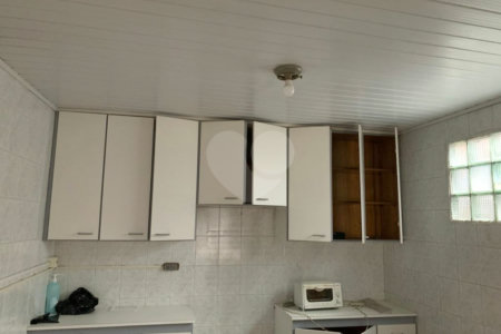 Sobrado à venda com 6 quartos, sendo 1 suíte, em Vila Aurora (zona Norte), São Paulo, SP