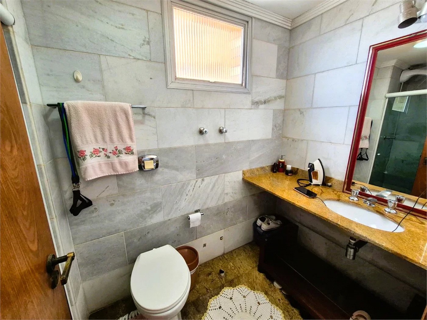 Apartamento à venda com 3 quartos, sendo 1 suíte, em Vila Polopoli, São Paulo, SP