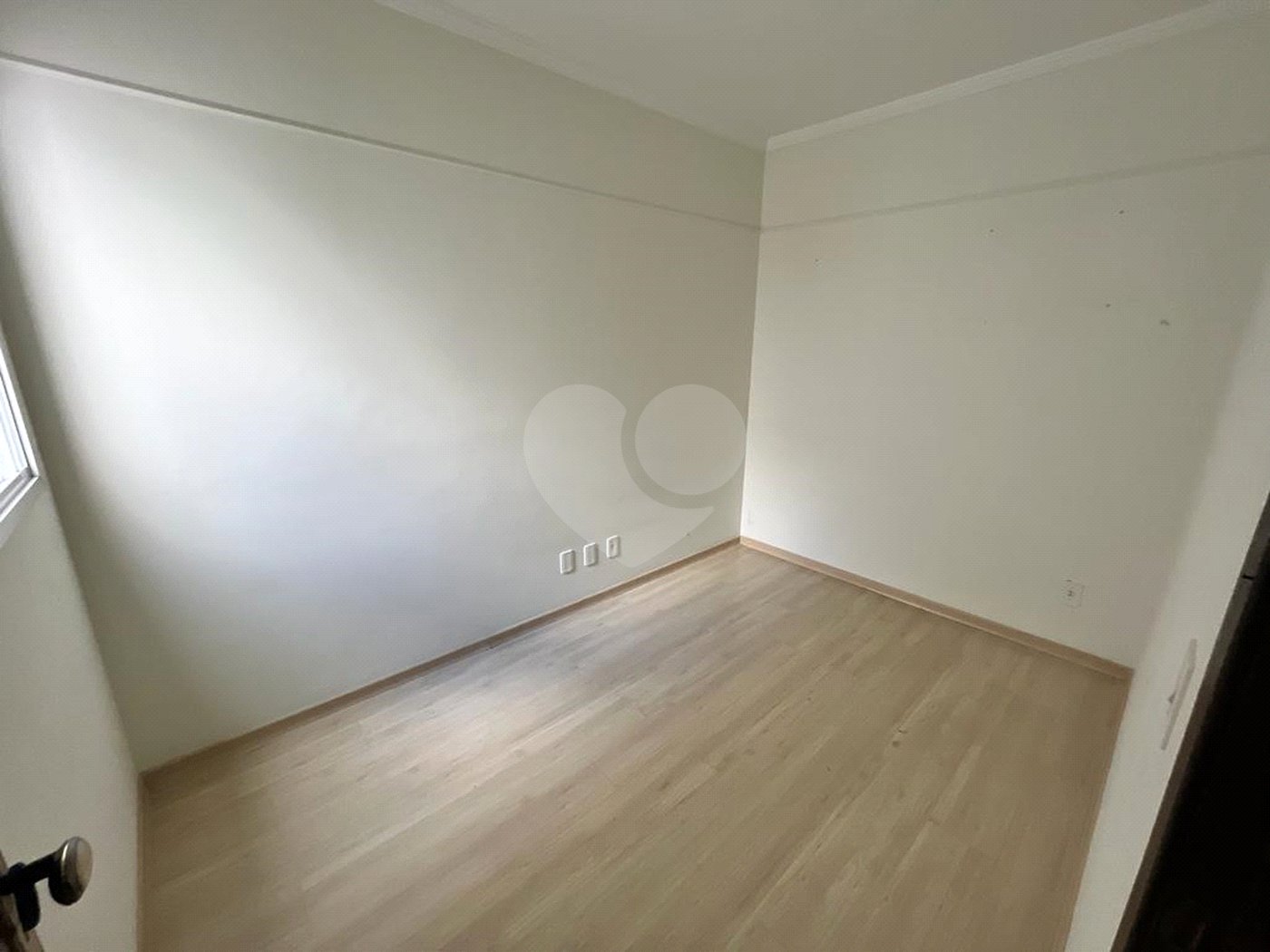 Sobrado à venda com 3 quartos, sendo 1 suíte,  em Vila Alice, Santo André, SP