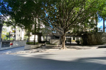Apartamento à venda com 3 suítes em Vila Andrade, São Paulo, SP