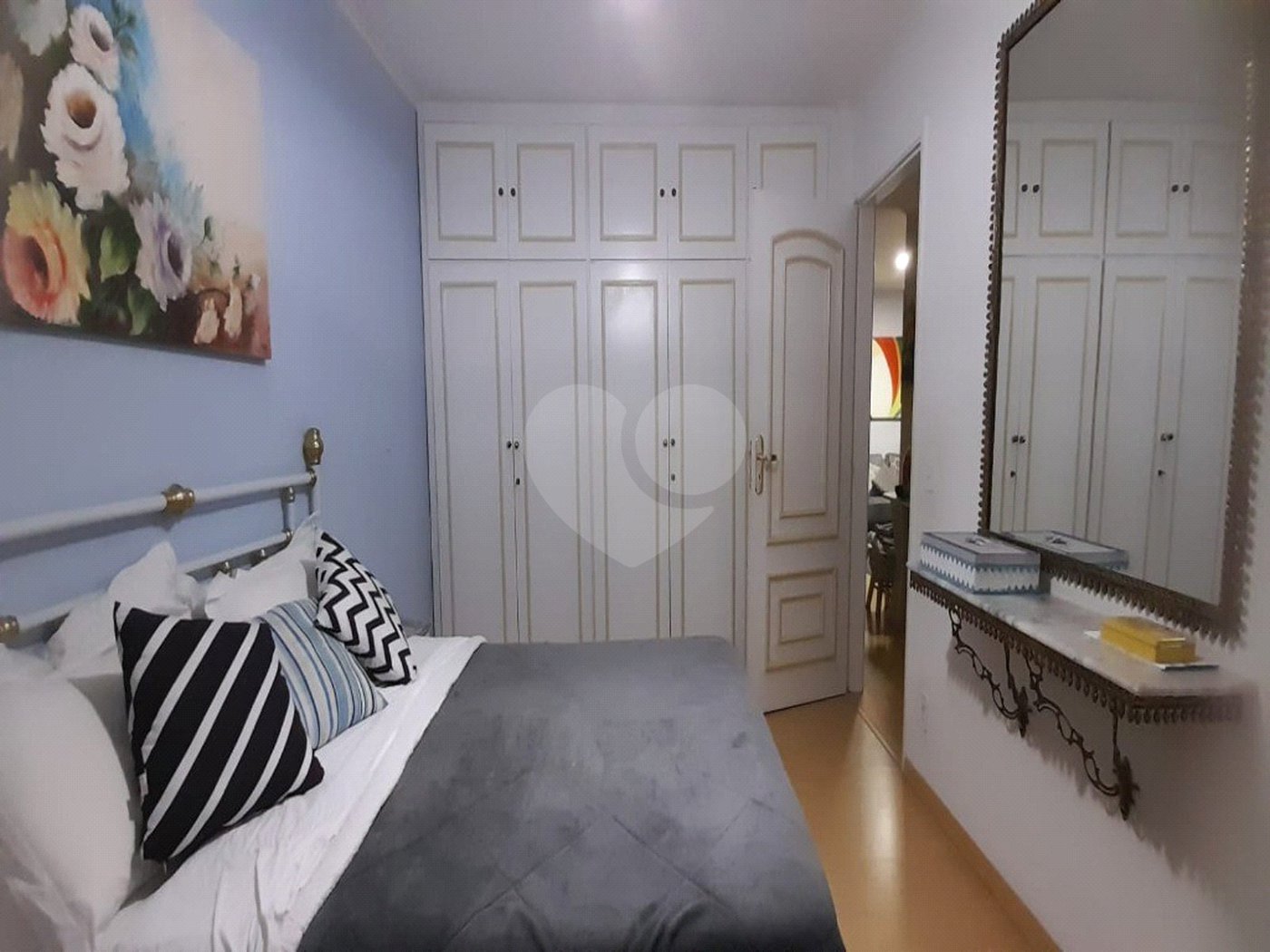 Apartamento à venda com 2 quartos, sendo 1 suíte, em Vila Gumercindo, São Paulo, SP