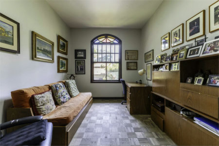 Casa à venda com 4 quartos, sendo 2 suítes, em Jardim Leonor, São Paulo, SP