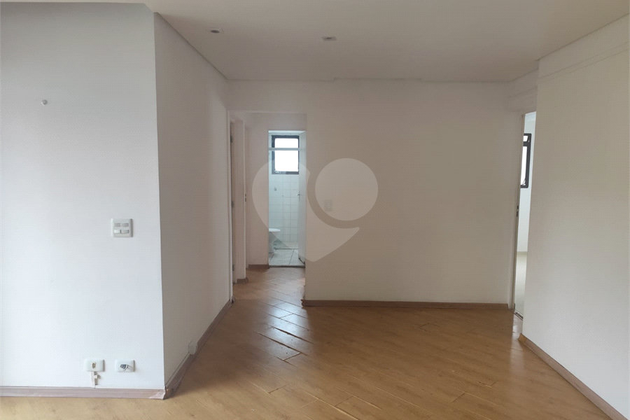 Apartamento à venda com 2 quartos em Horto, São Paulo, SP