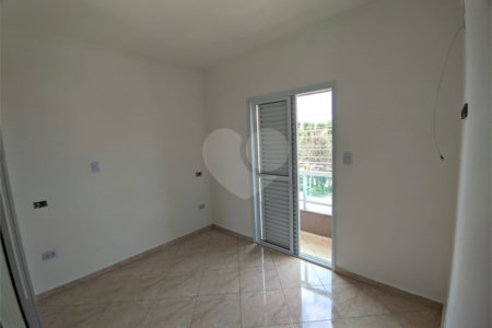 Cobertura à venda com 2 quartos, sendo 1 suíte,  em Vila Scarpelli, Santo André, SP