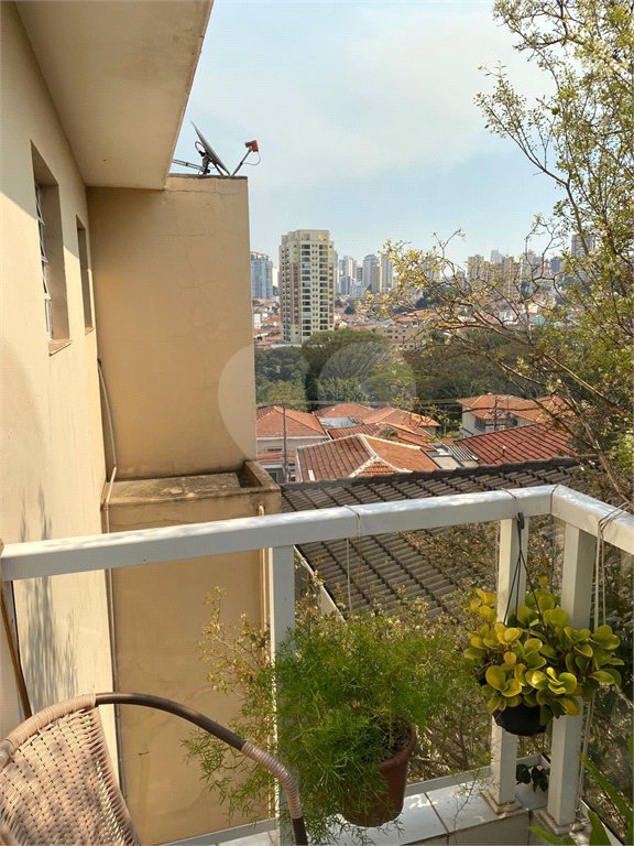 Sobrado à venda com 3 quartos, sendo 1 suíte, em Vila Paulicéia, São Paulo, SP