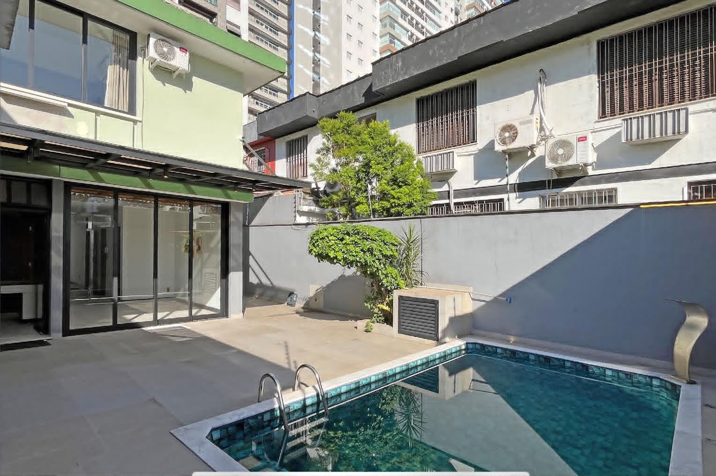 Casa com 3 dormitórios para alugar, 170 m² por R$ 13.740,00/mês - Gonzaga - Santos/SP