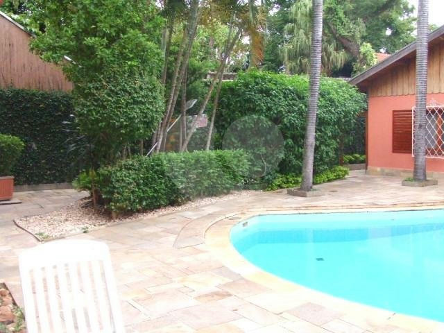 Casa Térrea à venda com 3 suítes em Jardim Petrópolis, São Paulo, SP