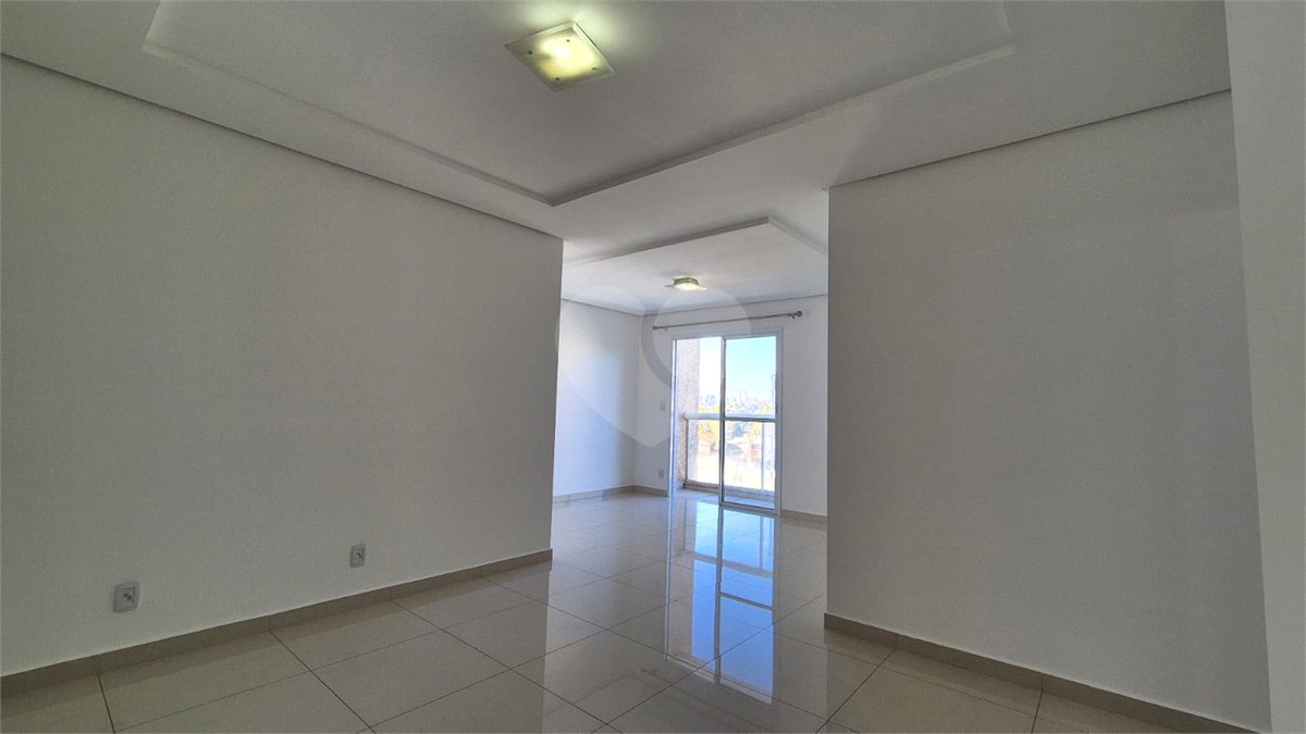 Apartamento à venda com 3 quartos, sendo 1 suíte,  em Vila Jardini, Sorocaba, SP