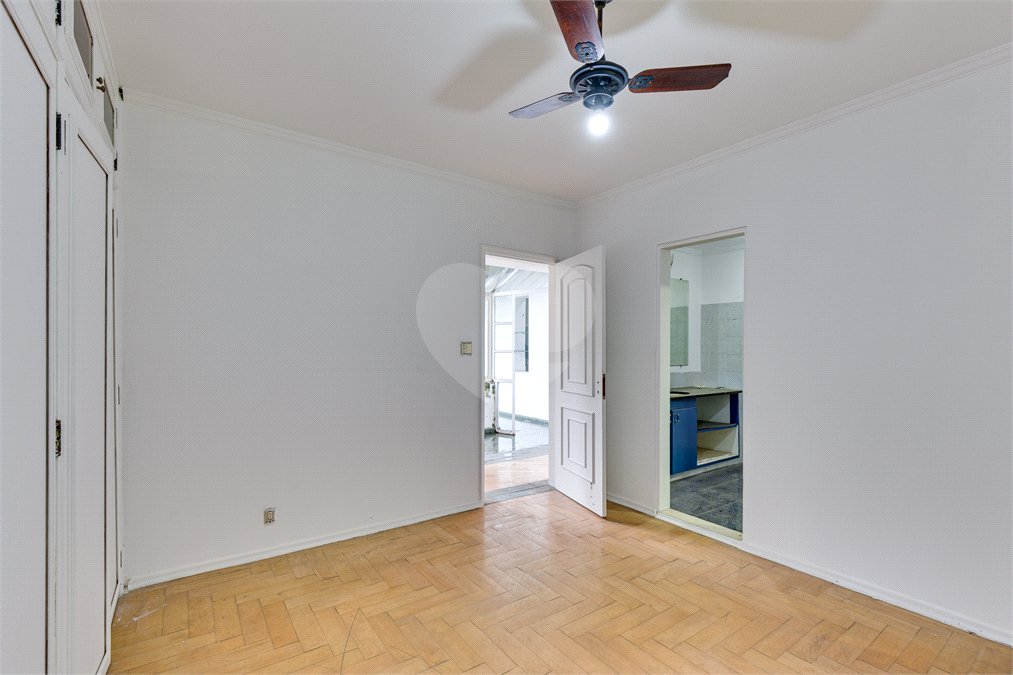 Casa à venda com 5 suítes no condomínio Chácara Flora, São Paulo - SP