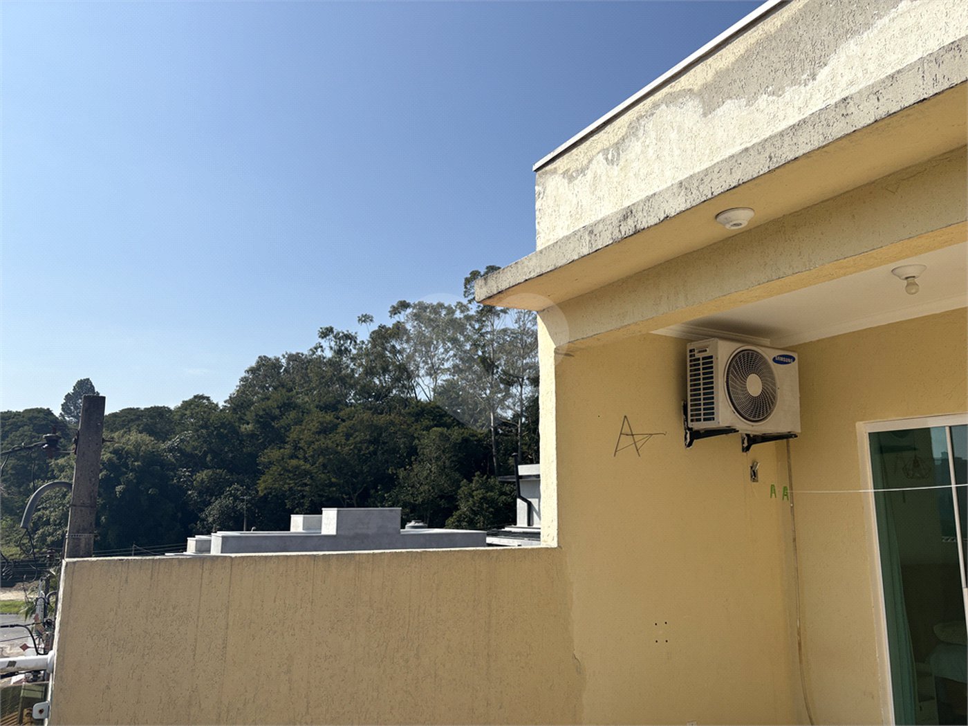 Casa à venda com 3 quartos, sendo 1 suíte,  em Cidade Jardim, Mogi das Cruzes, SP