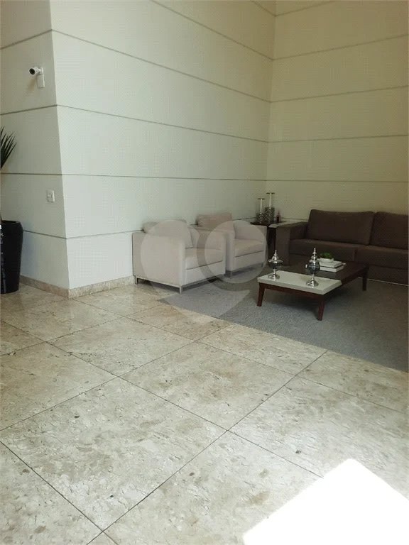 APARTAMENTO DE 44,0 M² COM 01 DORMITÓRIO E COZINHA COM ARMÁRIOS, VARANDA GOURMET E VAGA PARA LOCAÇÃO EM SANTANA