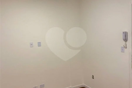 Apartamento á venda no Centro de São Paulo de 26m² com 1 dormitório