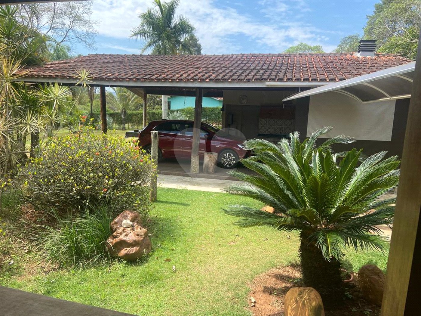 Casa à venda com 3 quartos, sendo 1 suíte,  no Centro, Araçoiaba da Serra, SP