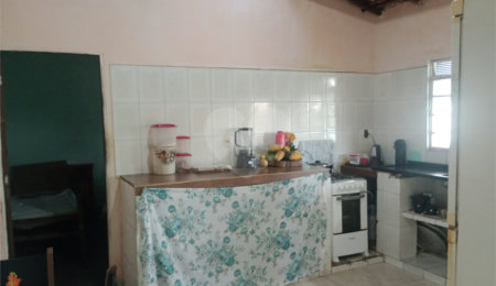 Casa à venda com 3 quartos em Jardim Nova Era, Itapetininga, SP