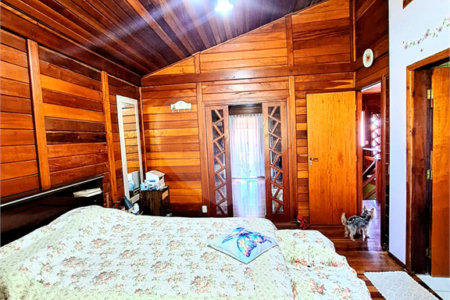 Casa à venda com 3 quartos, sendo 1 suíte, em Mogi Moderno, Mogi das Cruzes, SP