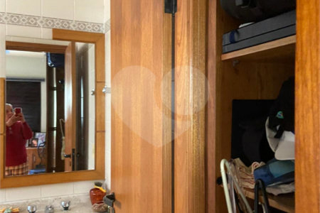 Apartamento à venda com 4 quartos, sendo 3 suítes,  em Cidade São Francisco, São Paulo, SP