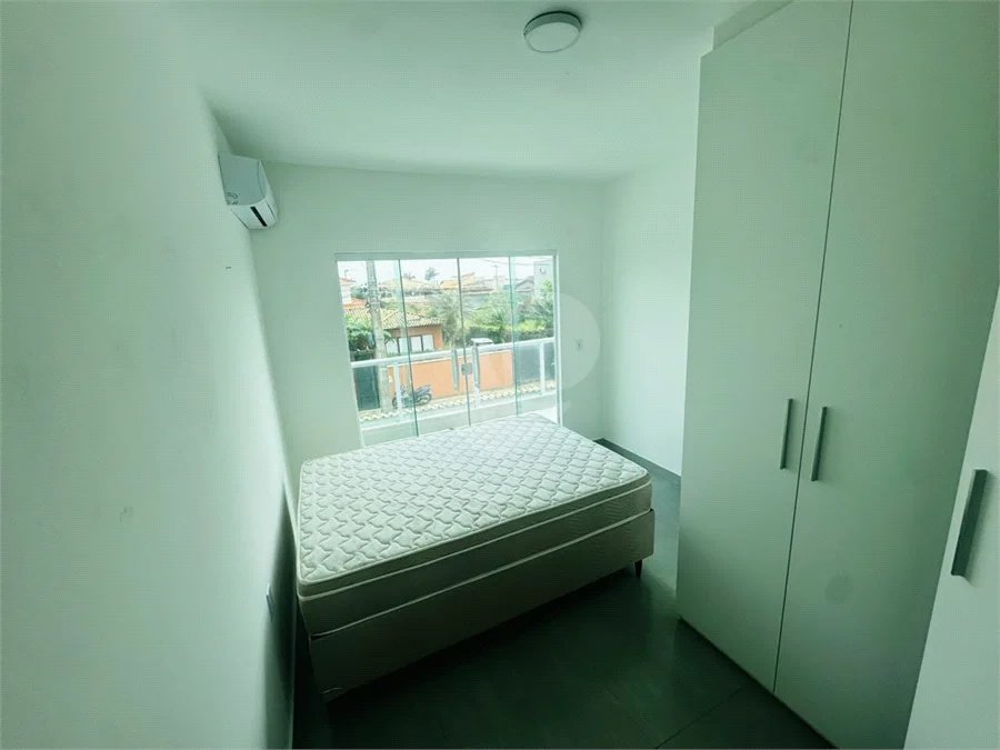 Casa para venda e locação anual com 3 quartos independente em São José em Búzios