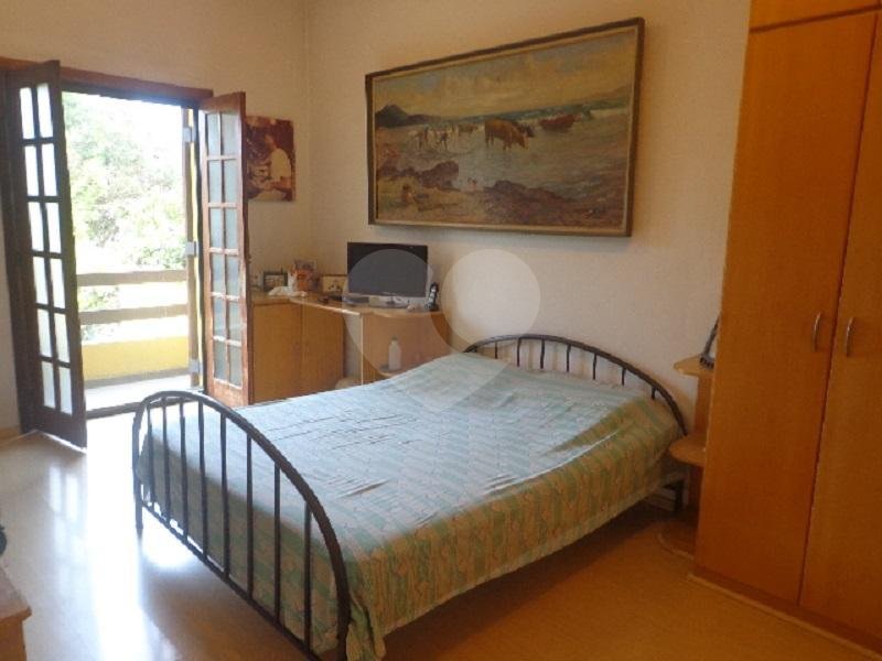 Sobrado à venda com 3 quartos, sendo 2 suítes, em Indianópolis, São Paulo, SP