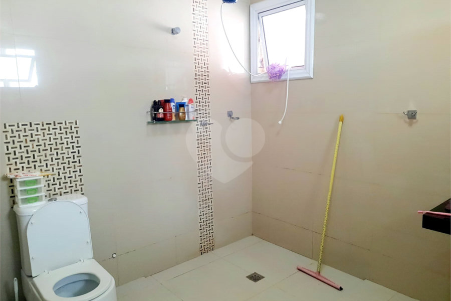 Sobrado à venda com 3 quartos, sendo 1 suíte, em Horto, São Paulo, SP