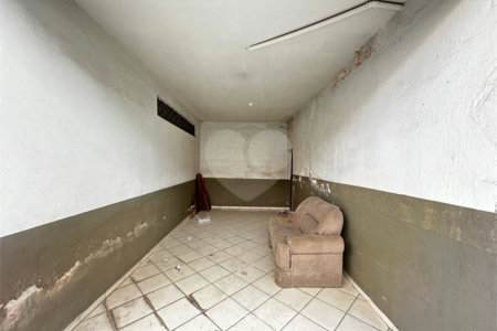 Casa à venda com 4 quartos em Jardim Casa Branca, Suzano, SP