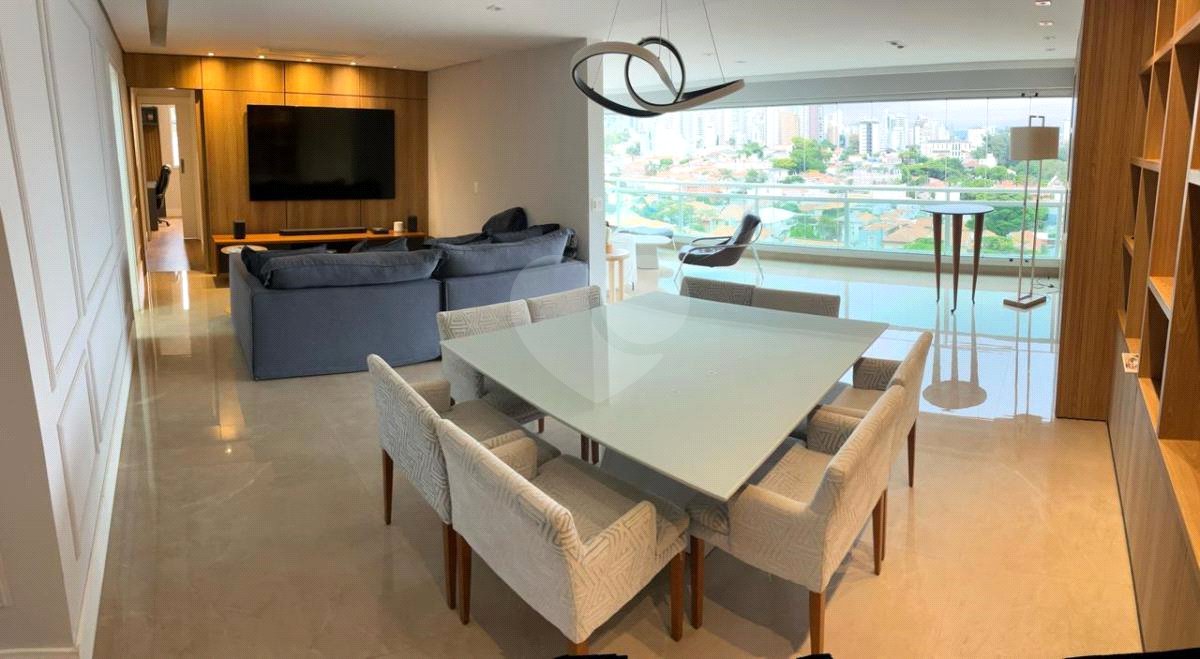 Apartamento à venda com 3 suítes em Vila Mariana, São Paulo, SP
