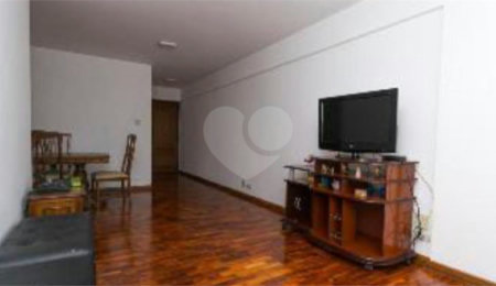 Apartamento à venda com 4 quartos, sendo 1 suíte,  em Cambuci, São Paulo, SP