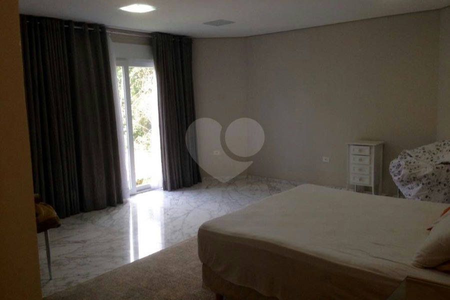 Casa à venda com 4 quartos, sendo 1 suíte, em Samambaia, Mairiporã, SP