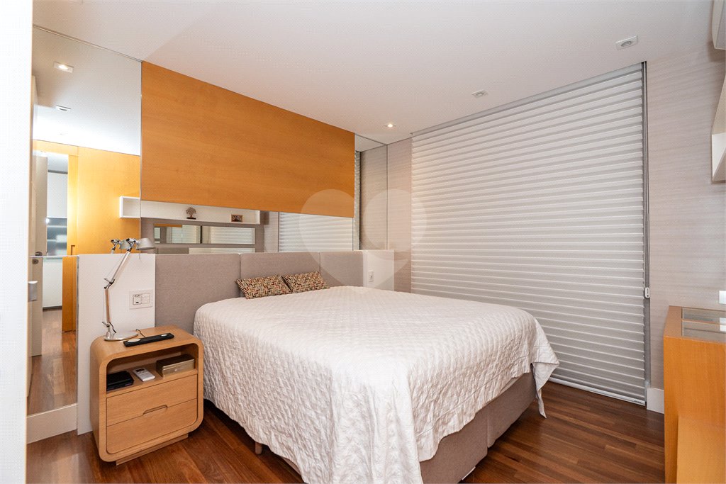 Apartamento à venda com 3 suítes em Sumarezinho, São Paulo, SP