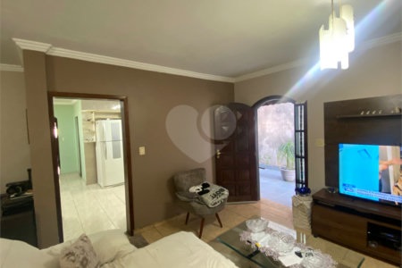 Casa Térrea à venda com 2 quartos, sendo 1 suíte, em Jardim Fonte Áurea, Poá, SP