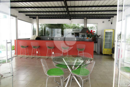 Apartamento à venda com 3 quartos, sendo 1 suíte,  em Alto da Lapa, São Paulo, SP