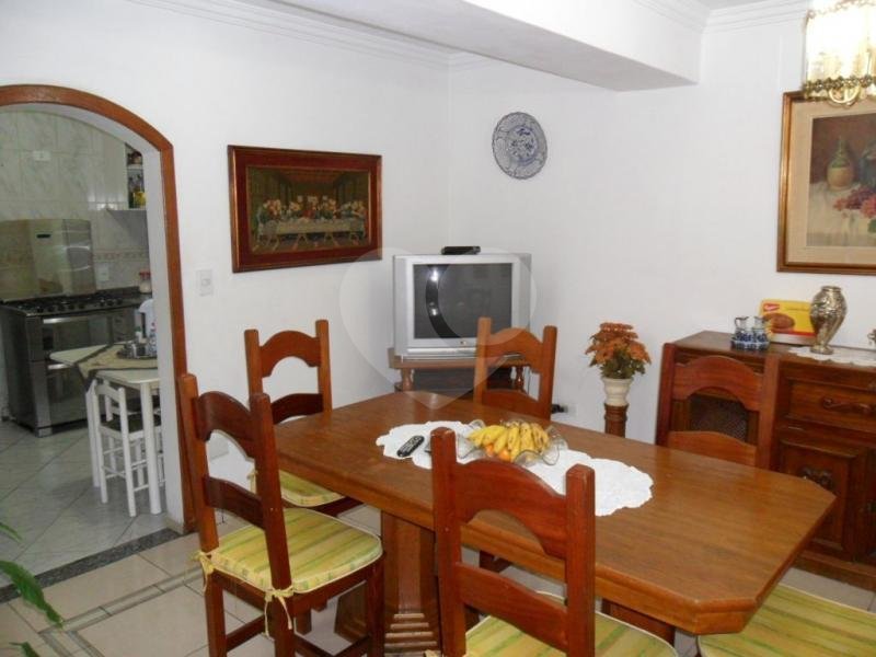 Sobrado à venda com 4 quartos, sendo 1 suíte, em Santana, São Paulo, SP