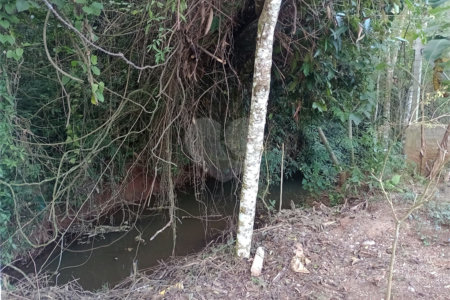 Chácara à venda com 5 quartos, sendo 1 suíte, em Jardim Marabá, Itapetininga, SP