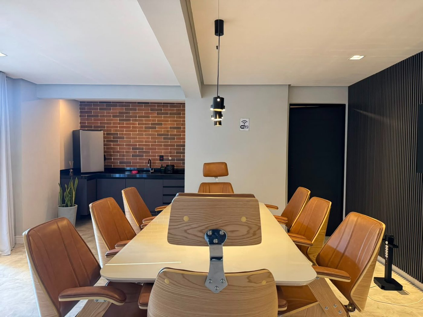 Apartamento à venda com 1 suíte em Caiçara, Praia Grande, SP