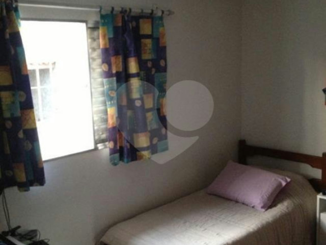 Sobrado à venda com 3 quartos, sendo 1 suíte,  em Horto Florestal, São Paulo, SP