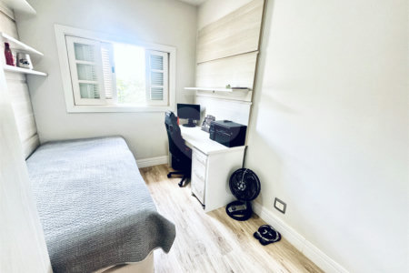 Casa à venda com 3 quartos, sendo 1 suíte, em Vila Nastri, Itapetininga, SP