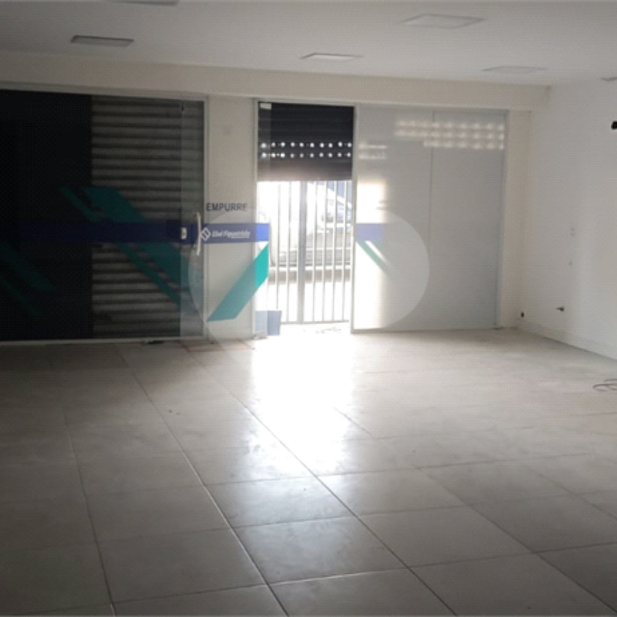 Casa à venda com 3 quartos em Grajaú, Rio de Janeiro, RJ