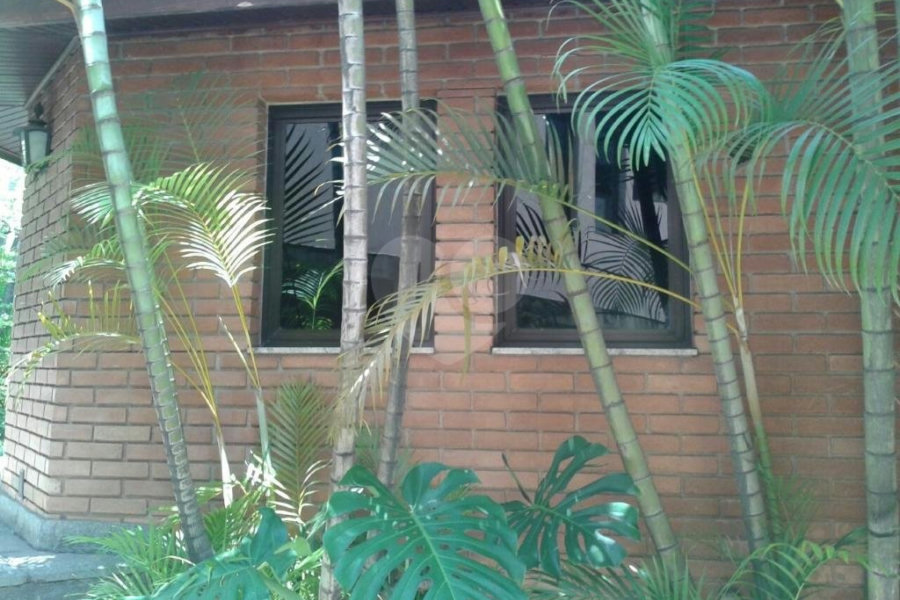 Sobrado à venda com 5 quartos, sendo 1 suíte, em Tremembé, São Paulo, SP