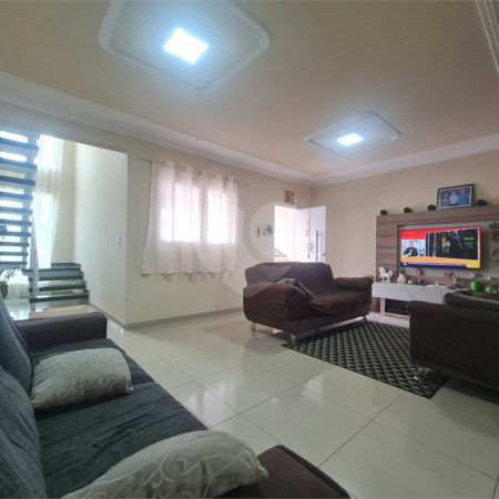 Casa à venda com 3 quartos, sendo 1 suíte,  no condomínio Reserva Ipanema I, Sorocaba - SP