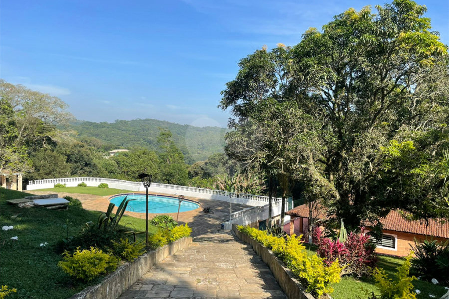 Casa à venda com 4 quartos no condomínio Jardim São Gonçalo, Mairiporã - SP