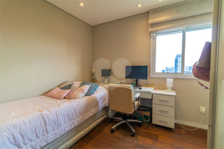 Apartamento à venda com 4 suítes em Alto da Boa Vista, São Paulo, SP