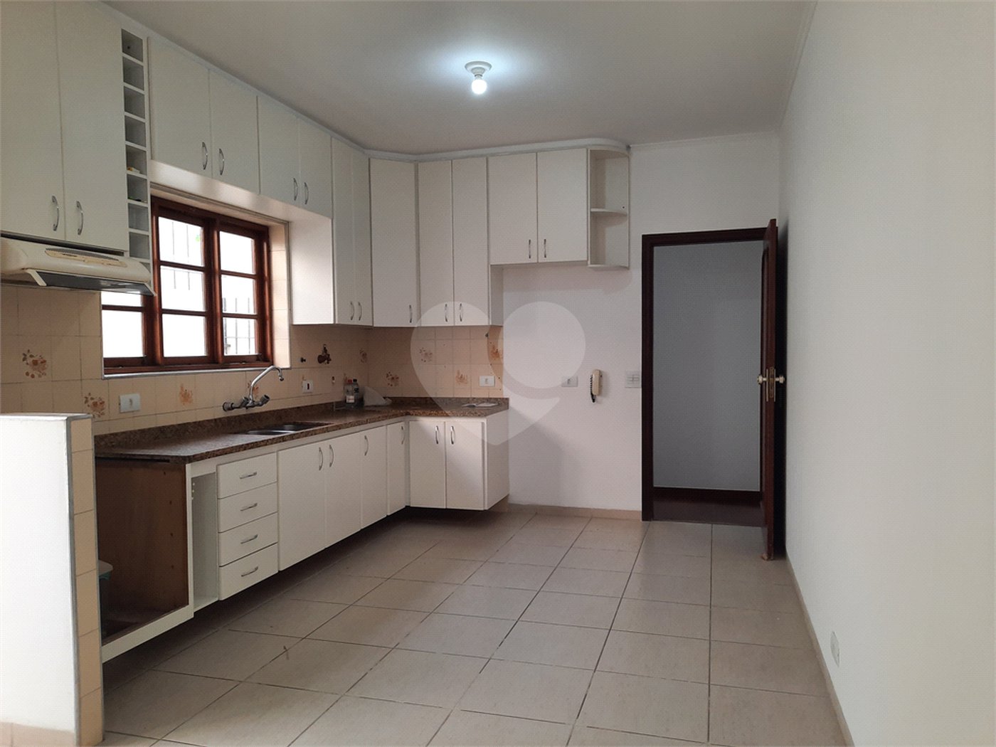 Casa Térrea à venda com 3 quartos, sendo 1 suíte, em Jardim Marajoara, São Paulo, SP