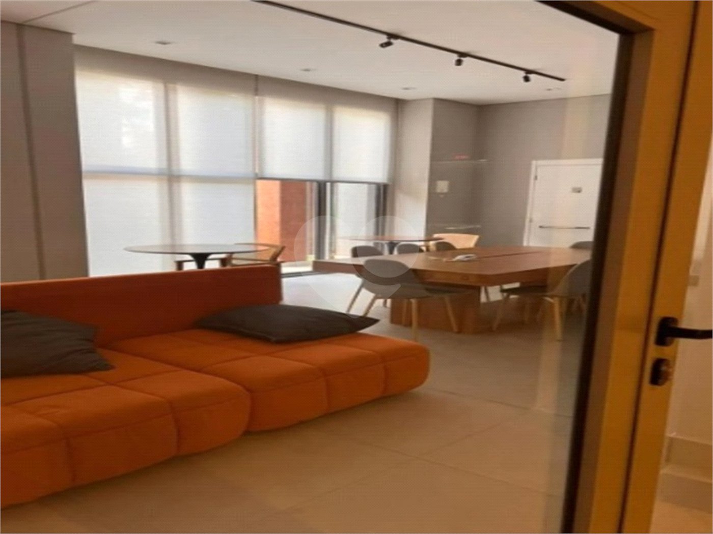Apartamento à venda com 3 quartos, sendo 1 suíte,  em Vila Independência, São Paulo, SP