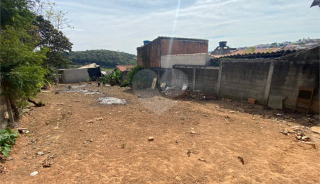 Terreno à venda no Centro, Bom Jesus dos Perdões, SP