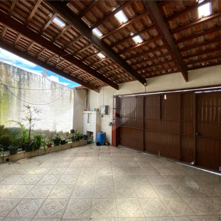 Sobrado à venda com 5 suítes em Jardim dos Ipês, Suzano, SP
