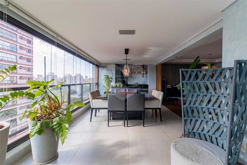 Apartamento à venda com 3 suítes em Chácara Santo Antônio (zona Sul), São Paulo, SP