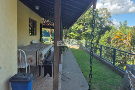 Casa à venda com 3 suítes no condomínio Portal Dos Nobres, Atibaia - SP