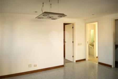 Apartamento à venda com 2 suítes em Pinheiros, São Paulo, SP
